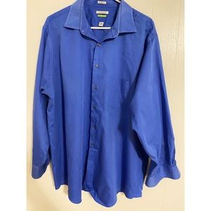 Van Huesen Men's Dress Shirt